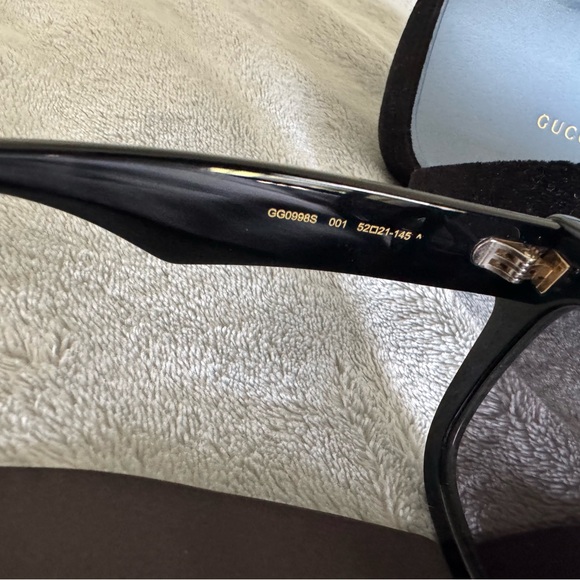 Gucci Women's GG0998S Sunglasses - Picture 3 of 9